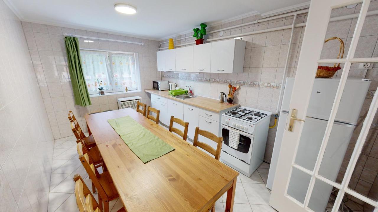 Family Apartman Miskolc Exterior photo
