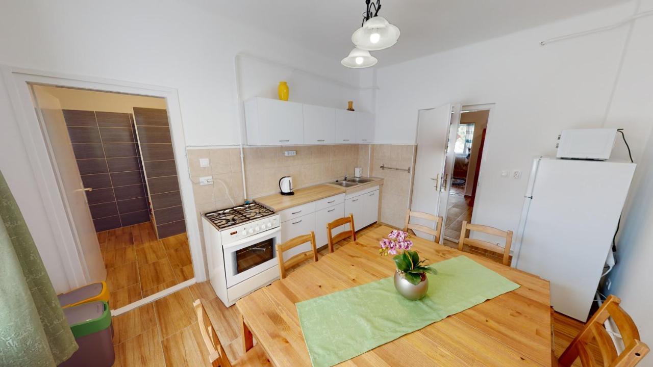 Family Apartman Miskolc Exterior photo