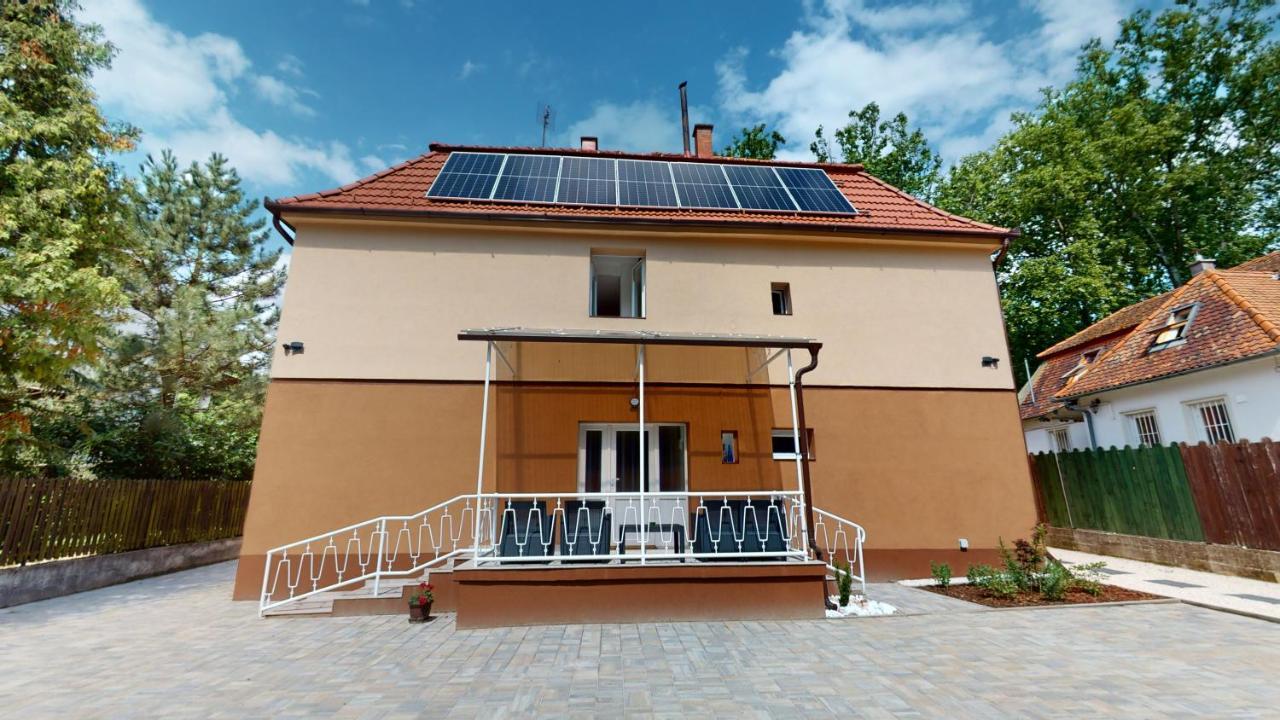 Family Apartman Miskolc Exterior photo